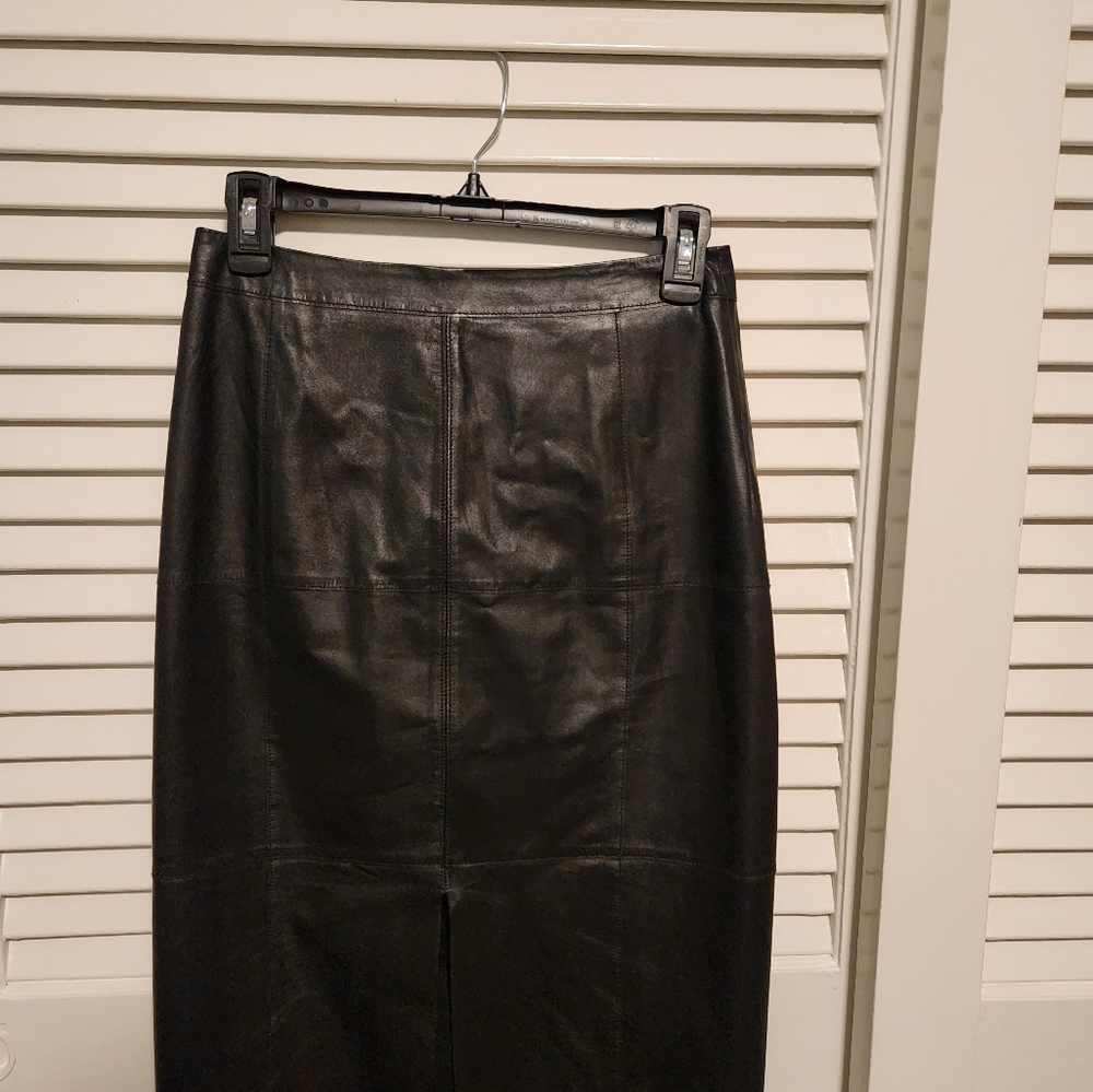 EUC lamb leather black skirt